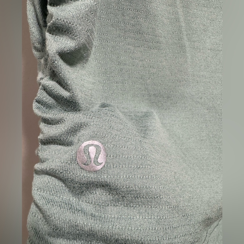 ⚡️SALE Lululemon License to Train Tight-Fit Tank Top - Picture 4 of 8